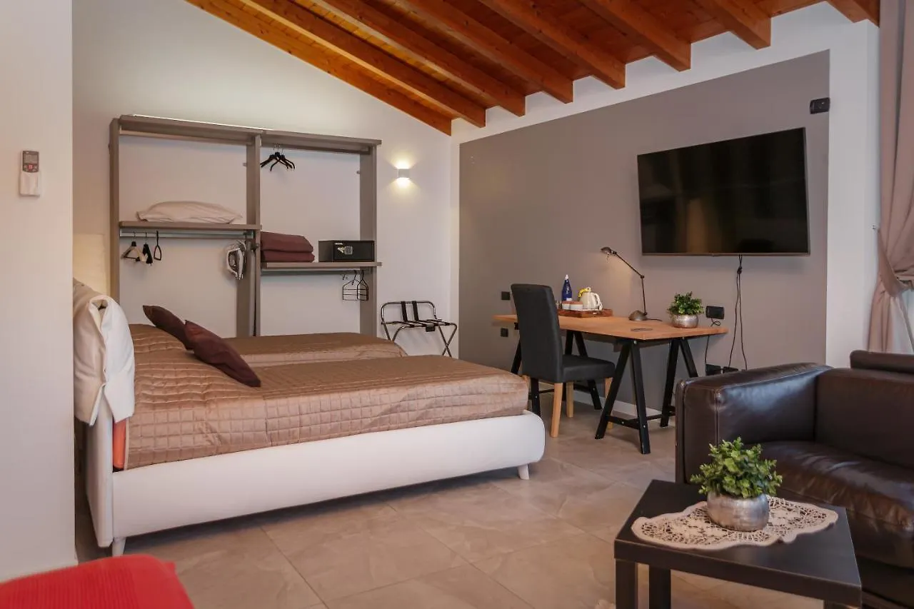 フェルノ Casa Ananda Bed & Breakfast 0*,  イタリア